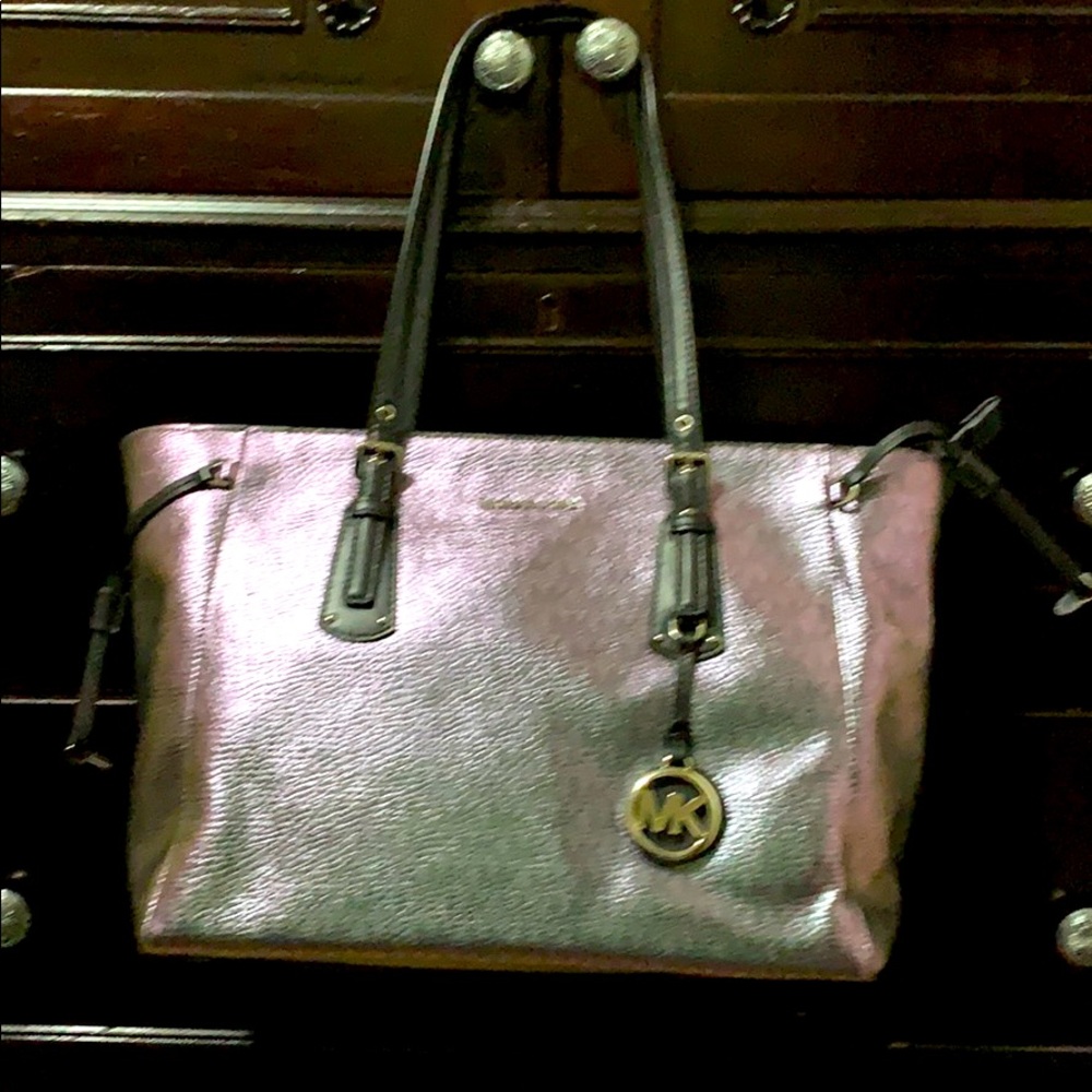 Michael Kors Signature Tote